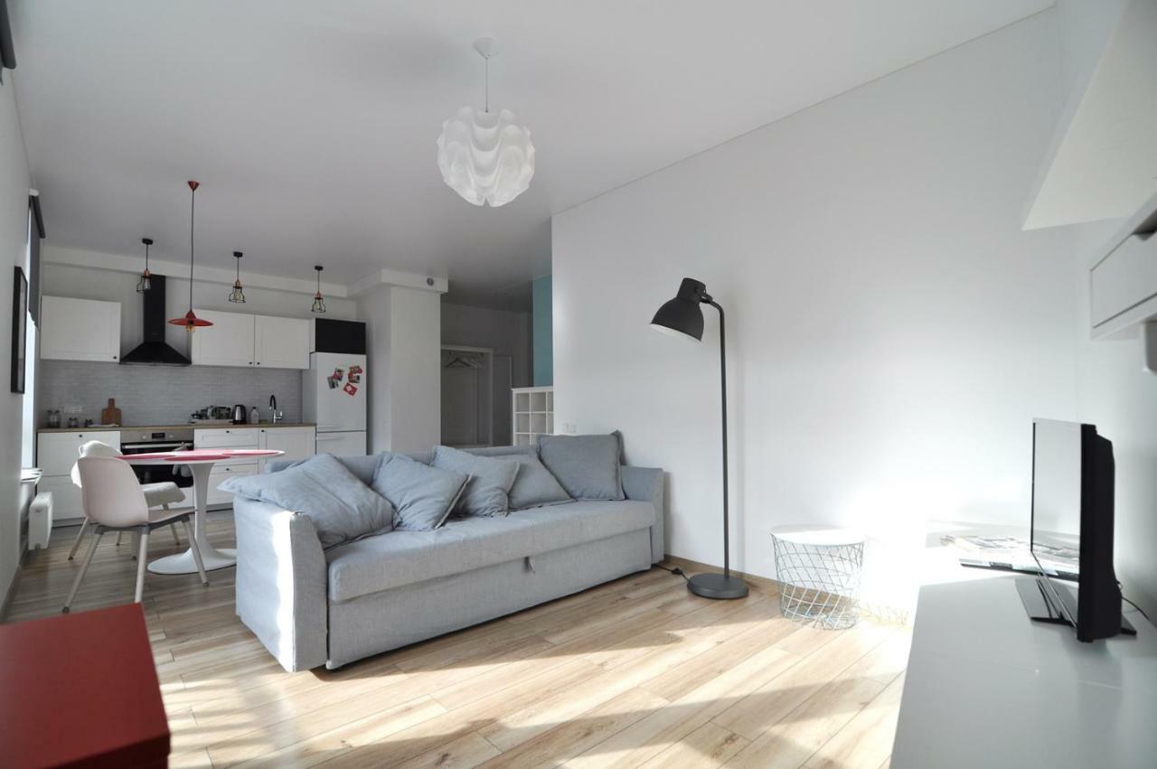 Apartment In Giedraiciu Street Вилнюс Екстериор снимка